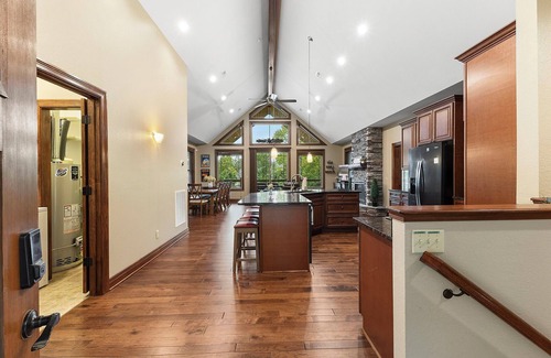 Jacksboro Casa | Norris Lakefront Retreat! King Suites, Large private dock, Firepit, Great Views