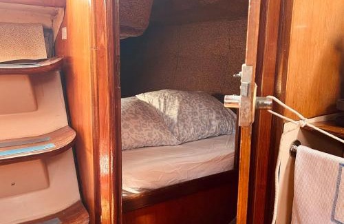 Lisbon Alquiler De Eote | Nortada Central Boat Escape