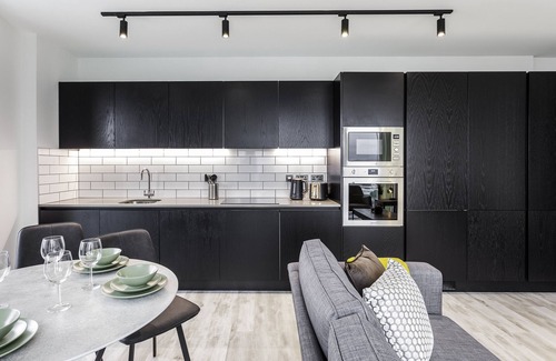 East Acton Apartamento | North Acton II - 2Bed + 2Bath + Balcony