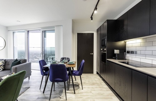 East Acton Apartamento | North Acton IX - 2Bed King/Double + 2Bath +Balcony