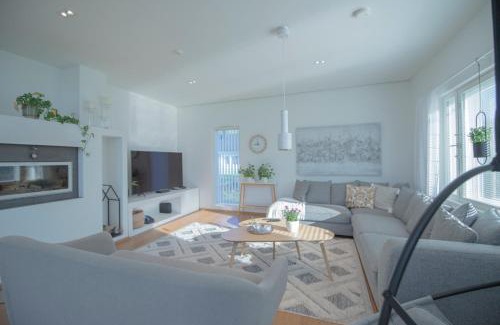Rovaniemi Villa | North Aurora Villa - near the Santa Claus