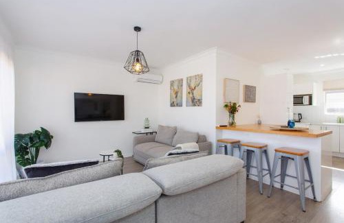 North Beach Apartamento | North Beach Nest - Walking Distance to North Beach
