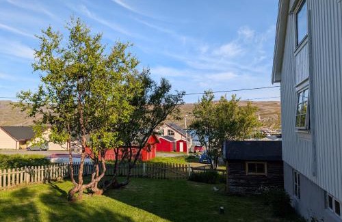Skardsvag Casa | North Cape family lodge
