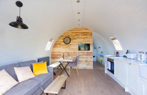 Brora Otro | North Coast 500 Pods - Brora