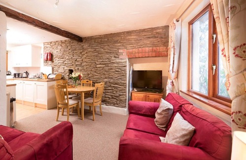 Combe Martin Casa | North Devon Cottages by Belvilla The Shippon