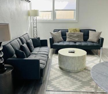 North End Apartamento | North End Bungalow 1921 Half