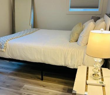 North End Apartamento | North End Bungalow 1921 Half