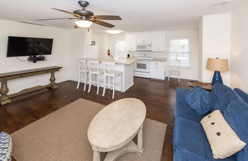 Northeast Virginia Beach Casa | North End Paradise - North End VB