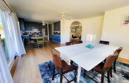 Aquebogue Casa | North Fork Wine Country Retreat