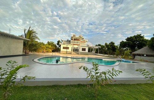 Pachchilaipalli Casa | North Joy Hotel & Resorts