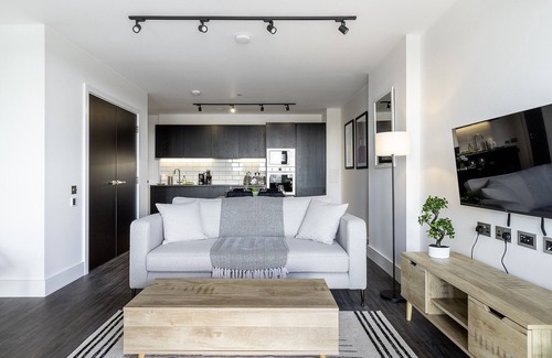 College Park and Old Oak Apartamento | North Ken IV - 1-Bedroom+Daybed+Balcony+Concierge