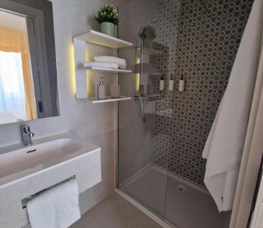 Mellieha Apartamento | North Lodge by PetitChic