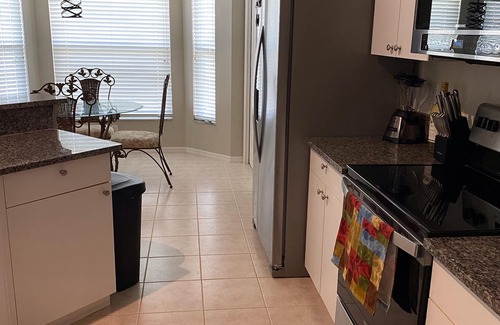 Naples Condominio | North Naples Condo - Cypress Woods Golf & Country Club