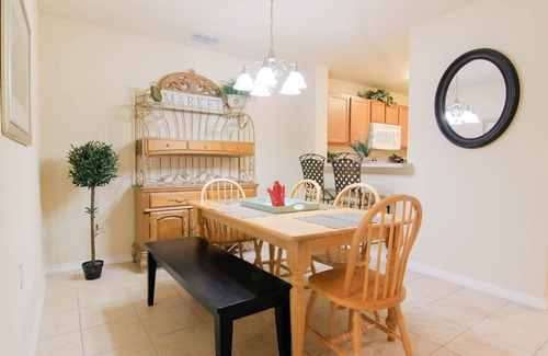 Naples Casa | North Naples two story Townhouse - 2 Bedrooms, 2.5 Baths with Loft