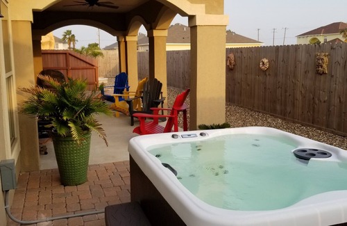 Corpus Christi Casa | North Padre Island Bungalow
