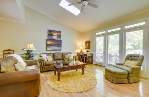 North Raleigh Casa | North Raleigh Vacation Rental about 8 Mi to Downtown!