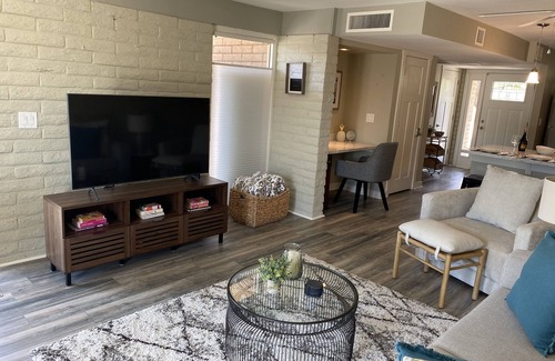 Saguaro Highlands Condominio | North Scottsdale Patio Home View/Steps to Pool! Single Level -Walk Right In
