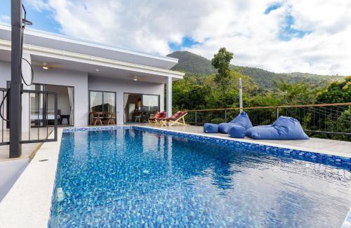 Chaloklum Villa | North Seaview 3 Bedrooms villa with private pool