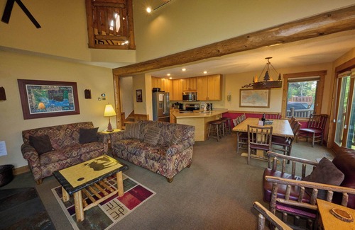 Lutsen Casa | "North Shore Retreat" Lutsen 5 habitaciones / 4 baños (para 14) * Garantía de precio *