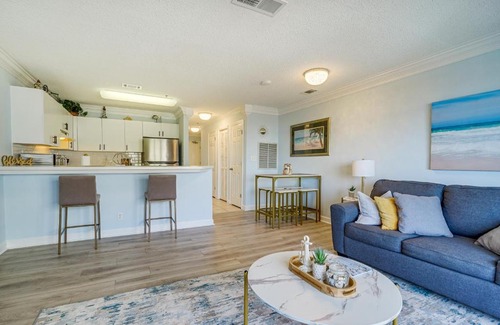 North Topsail Beach Apartamento | North Topsail Beach Vacation Rental with Pool Access