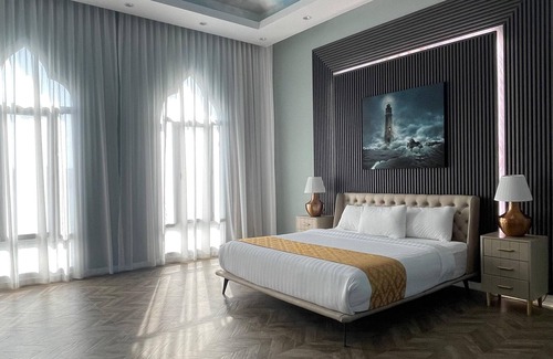 Madinat ash Shamal Complejo | North Vacation Villa perfect choice for families comfortable and luxury feeling
