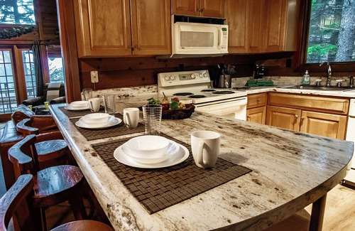 Snowshoe Casa | North Westridge 111 Next to Cupp Runn Spacious 6 Br Lux Home