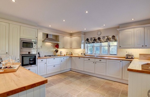 Burrington Casa | Northcote Lodge - Tres Habitaciones Casa, Capacidad 6