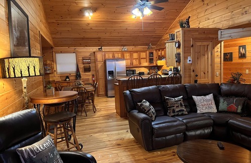 Rabun Gap Cabina | North GA Mountain Cabin Getaway Dillard, GA Capacidad 12