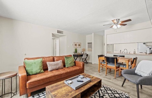Northeast Heights Condominio | Northeast Heights - Foothills 2 Bedroom 1 Bathroom Unit