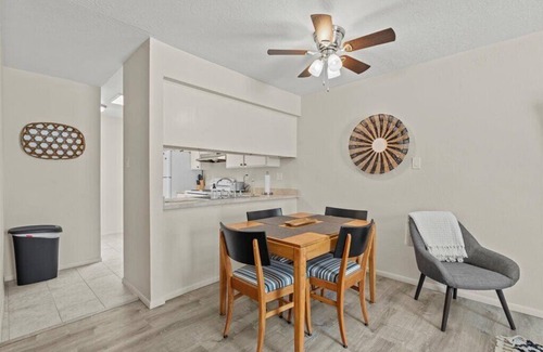 Northeast Heights Condominio | Northeast Heights - Foothills 2 Bedroom 1 Bathroom Unit
