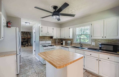 East Cobb Casa | Northern Atlanta Retreat