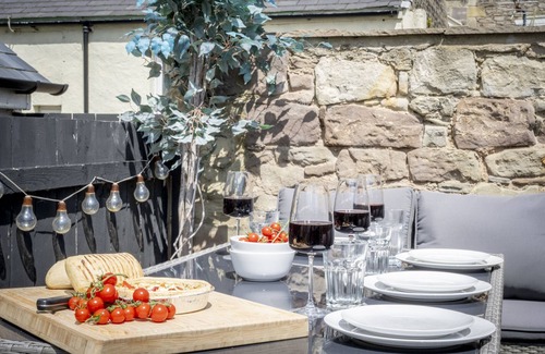 Seahouses Cabaña | Northern Hideaways St Cuthberts, Seahouses