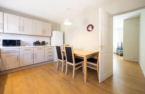 Didsbury Casa | Northern House Free Parking