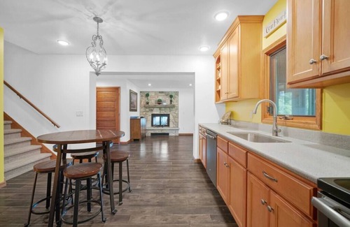 Gills Rock Casa | Newley remolded Northern Lights Farmhouse