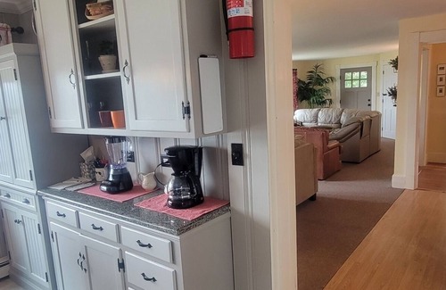 Meredith Casa | Northern Lights on Lake Waukewan