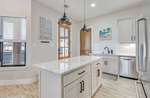 Argyle Cabaña | Northlake Vacation Rental w/ Pool & Hot Tub Access