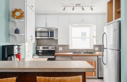 Indianapolis Casa | Northside Cottage - Perfect Indy Location