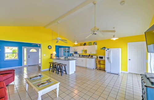 North Side Cabaña | Northside Grand Cayman Getaway w/ Private Beach!