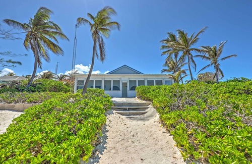North Side Cabaña | Northside Grand Cayman Getaway w/ Private Beach!