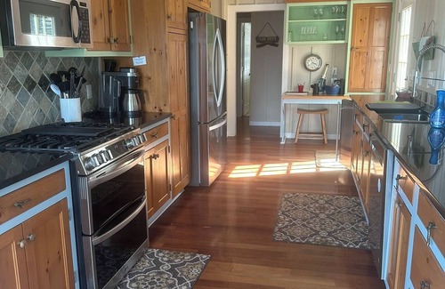 Markesan Casa | Northwoods Family Lake House on Green Lake, Markesan WI