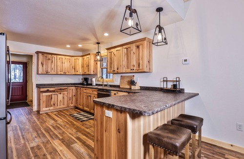 Minocqua Cabina | Northwoods Trailside Getaway