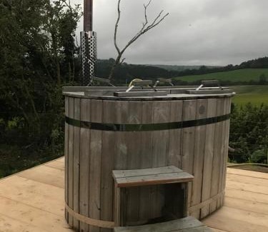 Norton St. Philip Otro | Norwell view farm glamping with hot tubs