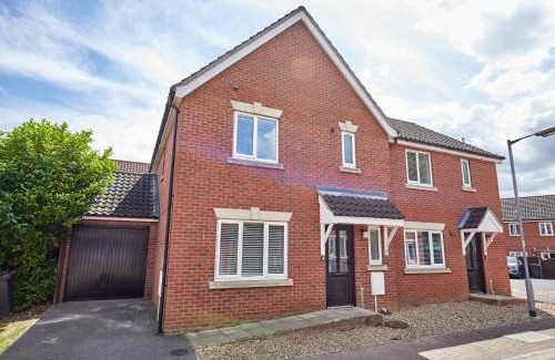 Norwich Casa | Norwich Home Ideal For Teams & Professionals