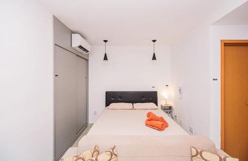 Centro Apartamento | Nosso Apê On Marechal: Ar-condiconado | Wi-fi | Vaga p/moto - NA0302