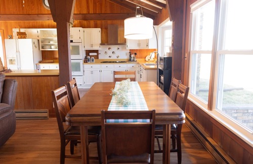 Goshen Casa | Nostalgia, Privacy in the Mountains, Comfortable