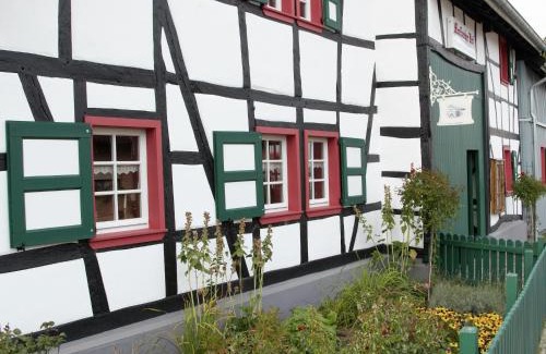 Schleiden Apartamento | Nostalgic apartment in the Eifel region