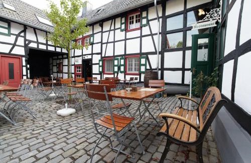 Schleiden Apartamento | Nostalgic apartment in the Eifel region