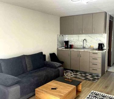 Nea Moudania Apartamento | Nostos