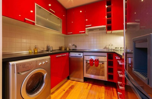 Misericordia Apartamento | Not Guilty Duplex at Bairro Alto