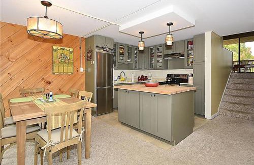 Stowe Area Casa | Notchbrook 34AB